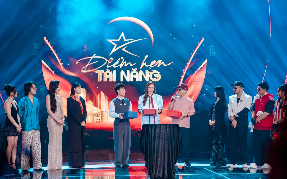 TRỰC TIẾP Điểm hẹn tài năng: Live Show 1 mở màn cuộc đua đến ngôi vị cao nhất (21h15, VTV3) - Ảnh 2. TRỰC TIẾP Điểm hẹn tài năng: Live Show 1 mở màn cuộc đua đến ngôi vị cao nhất (21h15, VTV3) - Ảnh 2.