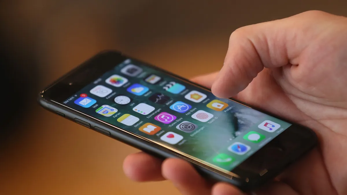 Thói quen nên có khi dùng iPhone - Ảnh 1. Thói quen nên có khi dùng iPhone - Ảnh 1.
