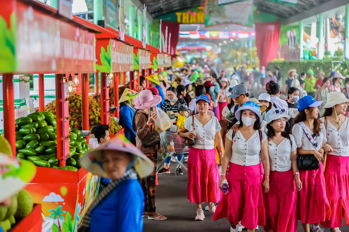 TP Hồ Chí Minh nâng tầm trải nghiệm du lịch hè - Ảnh 4. TP Hồ Chí Minh nâng tầm trải nghiệm du lịch hè - Ảnh 4.