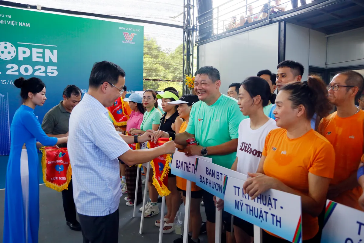 Giải VTV Pickleball Open 2025 kỷ niệm 100 năm Ngày Báo chí cách mạng Việt Nam - Ảnh 3. Giải VTV Pickleball Open 2025 kỷ niệm 100 năm Ngày Báo chí cách mạng Việt Nam - Ảnh 3.