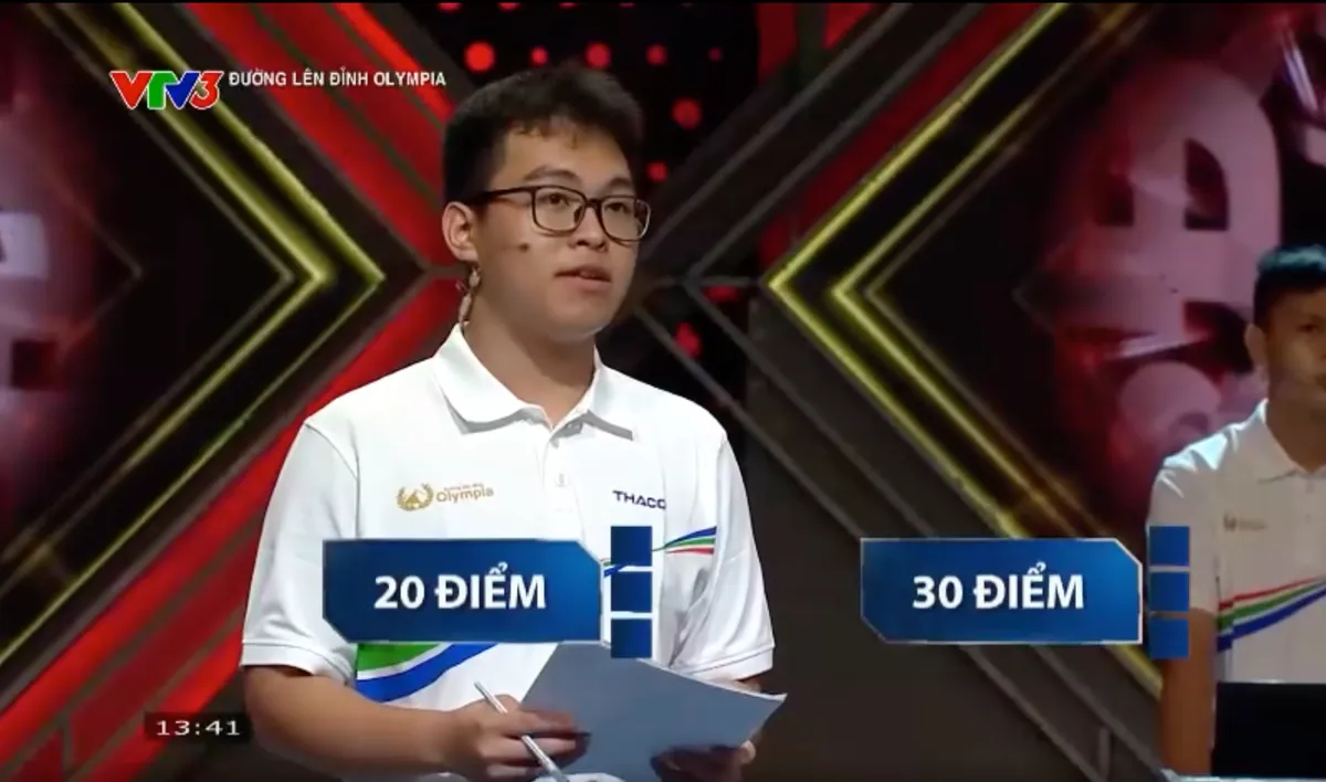 Đường lên đỉnh Olympia: Nam sinh Hà Nội thi đấu xuất sắc giành vòng nguyệt quế - Ảnh 6. Đường lên đỉnh Olympia: Nam sinh Hà Nội thi đấu xuất sắc giành vòng nguyệt quế - Ảnh 6.