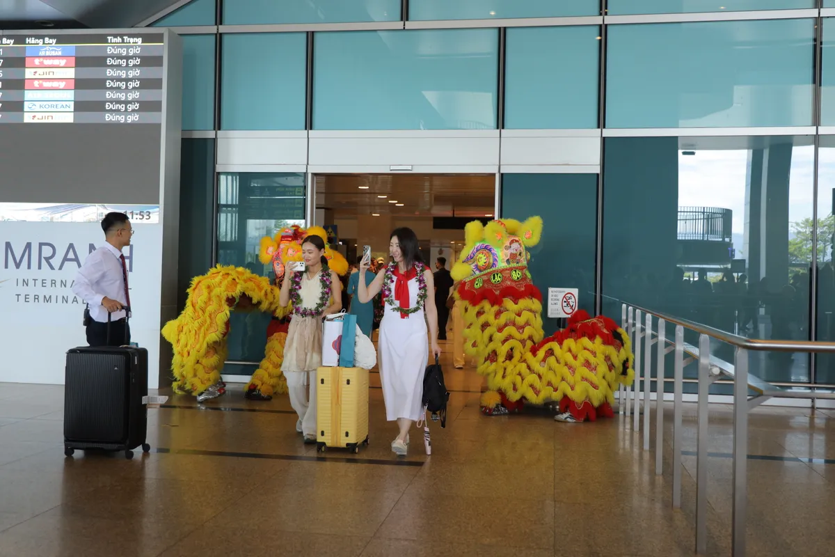 Khai trương chuyến bay thẳng Nha Trang - Busan: Động lực mới cho du lịch Việt - Hàn - Ảnh 2.