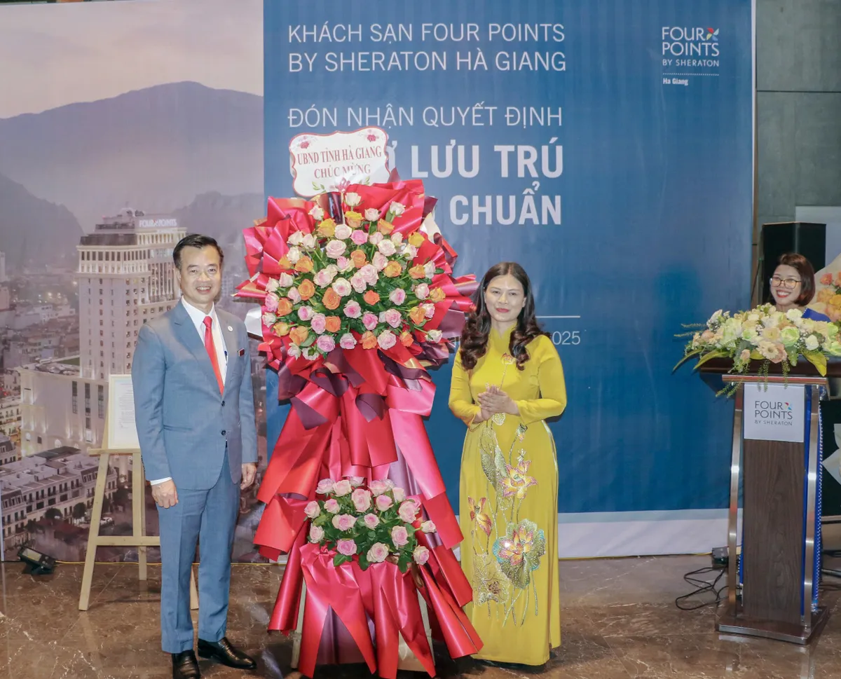 Cực Bắc Tổ quốc - Hà Giang có khách sạn 5 sao đầu tiên được trao chứng nhận - Ảnh 2. Cực Bắc Tổ quốc - Hà Giang có khách sạn 5 sao đầu tiên được trao chứng nhận - Ảnh 2.