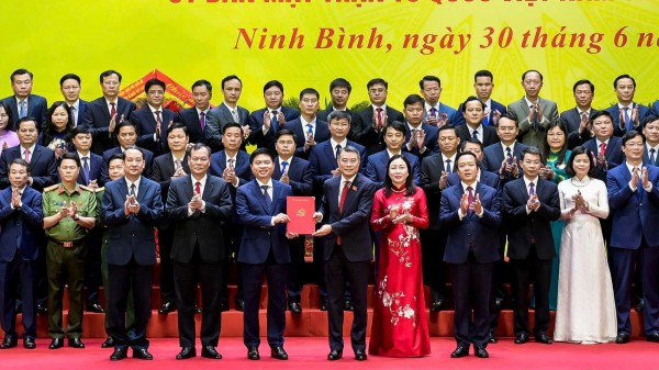 Ban Chấp hành tỉnh Ninh Bình mới có 100 người Ban Chấp hành tỉnh Ninh Bình mới có 100 người