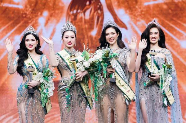 Nữ sinh 19 tuổi đăng quang Hoa hậu Trái đất Việt Nam 2025
