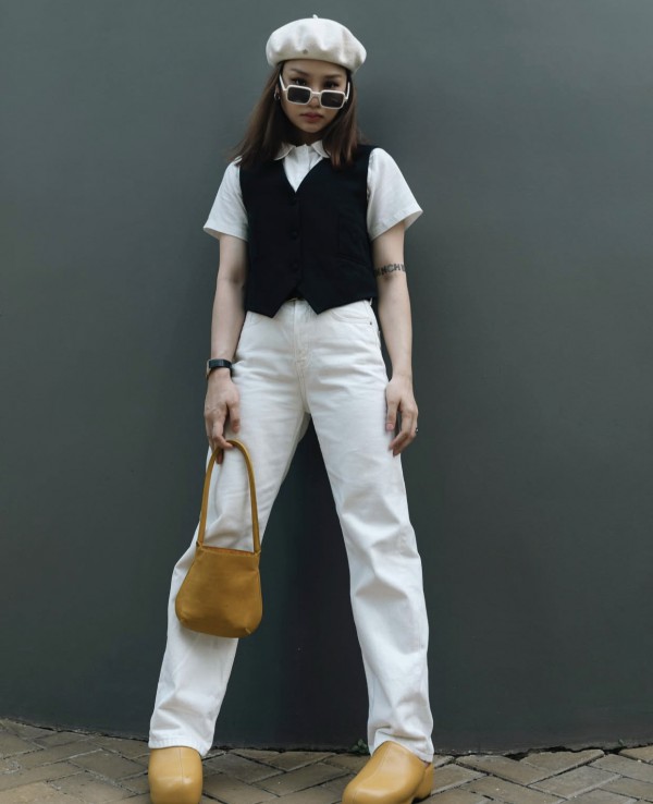"Em xinh" Miu Lê biến hóa đa phong cách với trang phục trắng đen "Em xinh" Miu Lê biến hóa đa phong cách với trang phục trắng đen