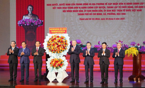 Chân dung lãnh đạo chủ chốt TP.HCM sau hợp nhất