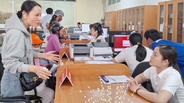 Vận hành chính quyền địa phương 2 cấp tại miền Tây: Thủ tục hành chính ra sao?