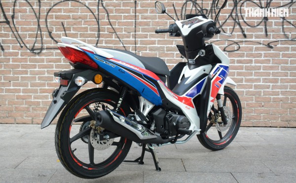 Honda Dash 125 HRC bản đặc biệt phong cách xe đua về Việt Nam 15 chiếc