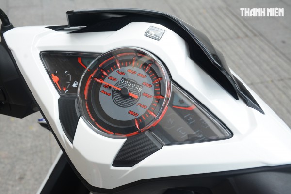 Honda Dash 125 HRC bản đặc biệt phong cách xe đua về Việt Nam 15 chiếc