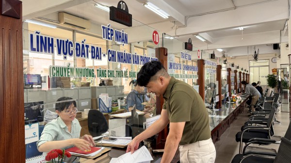 TP.HCM: Bí thư Lái Thiêu muốn đưa Trung tâm phục vụ hành chính công về khu phố