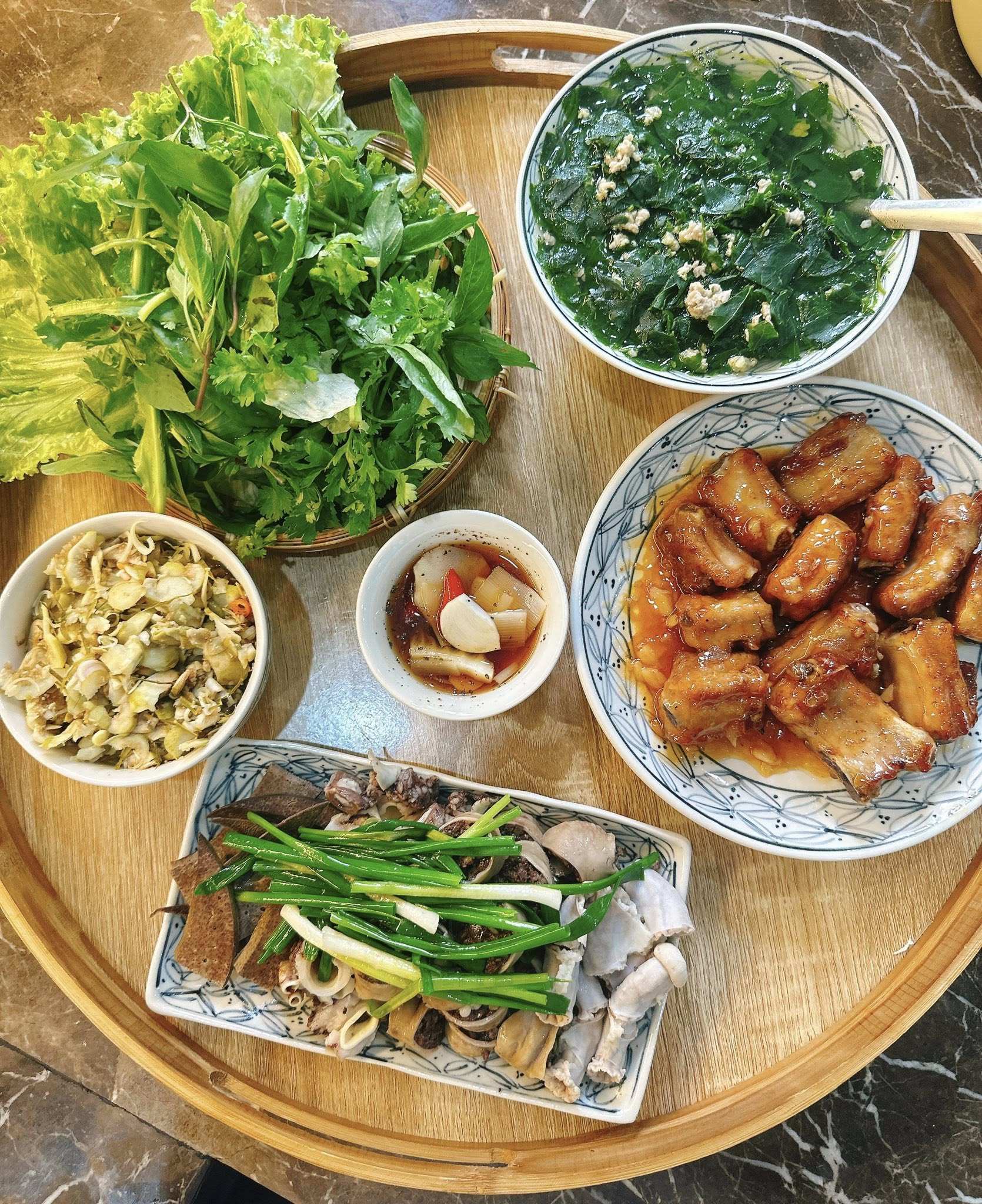 Thực đơn tuyệt ngon khiến chồng con "nghiện" cơm nhà