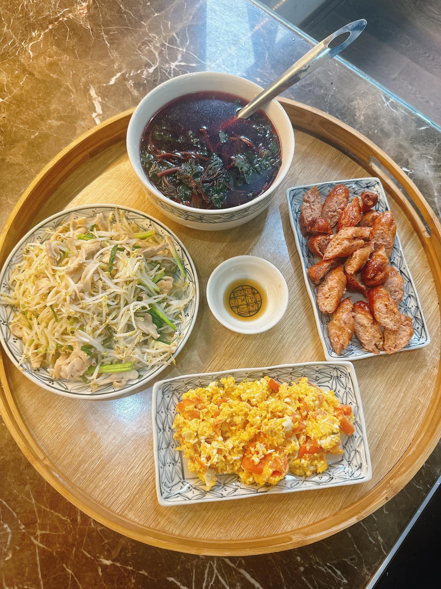 Thực đơn tuyệt ngon khiến chồng con "nghiện" cơm nhà