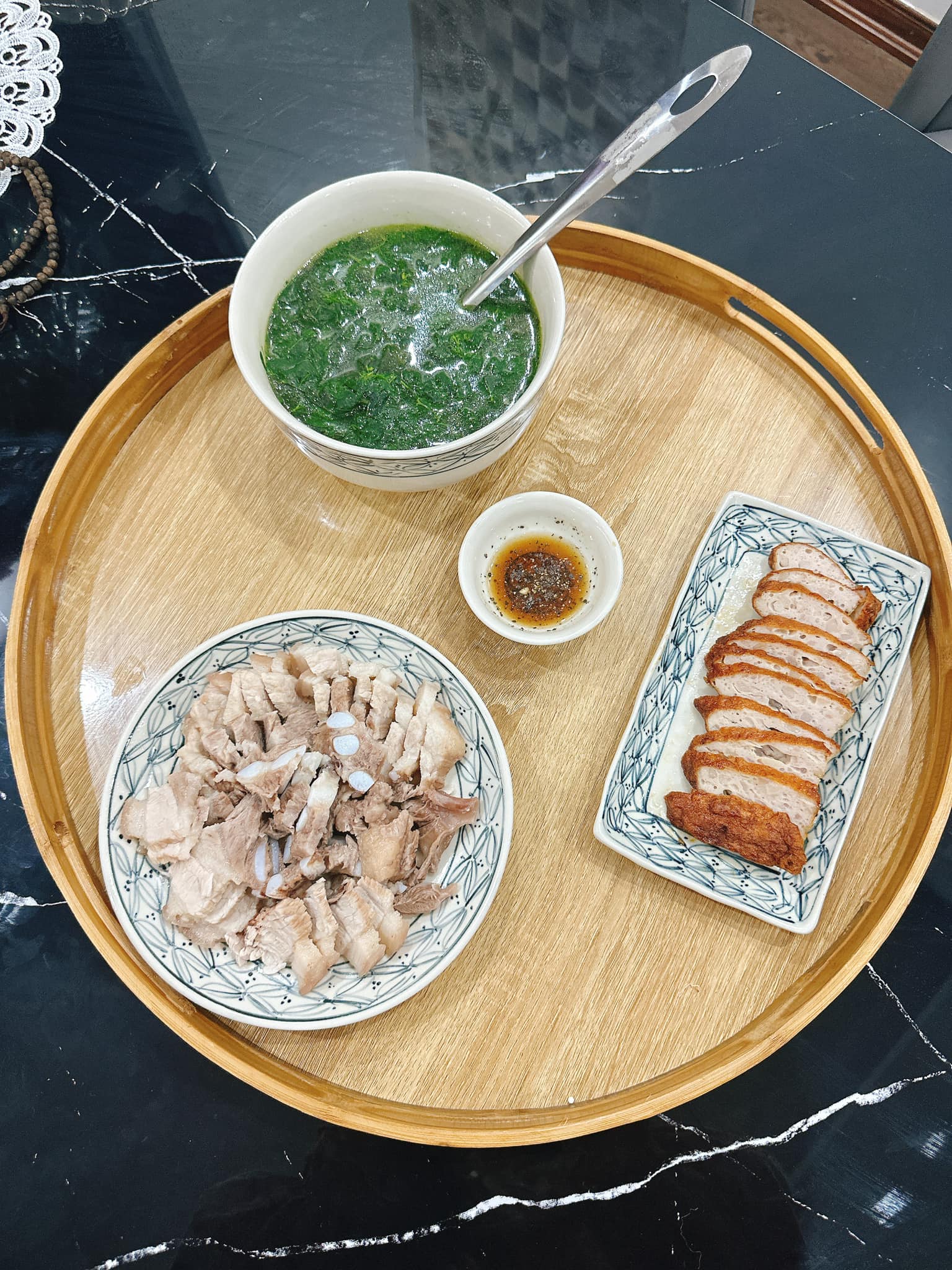 Thực đơn tuyệt ngon khiến chồng con "nghiện" cơm nhà