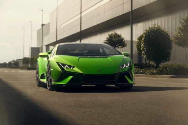 Diogo Jota lái 'mãnh thú' Lamborghini Huracan mạnh hơn 600 mã lực khi gặp nạn Diogo Jota lái 'mãnh thú' Lamborghini Huracan mạnh hơn 600 mã lực khi gặp nạn