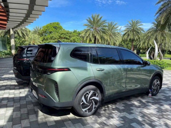 Xe điện 7 chỗ của VinFast lộ ảnh nội thất, ít nút bấm vật lý Xe điện 7 chỗ của VinFast lộ ảnh nội thất, ít nút bấm vật lý