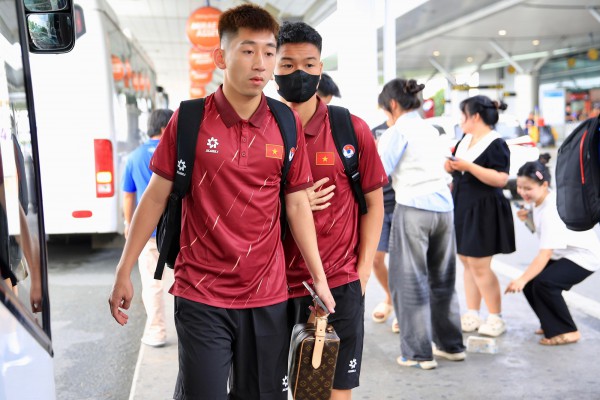 U.23 Việt Nam lên đường dự giải U.23 Đông Nam Á: Quyết mang cúp trở về U.23 Việt Nam lên đường dự giải U.23 Đông Nam Á: Quyết mang cúp trở về