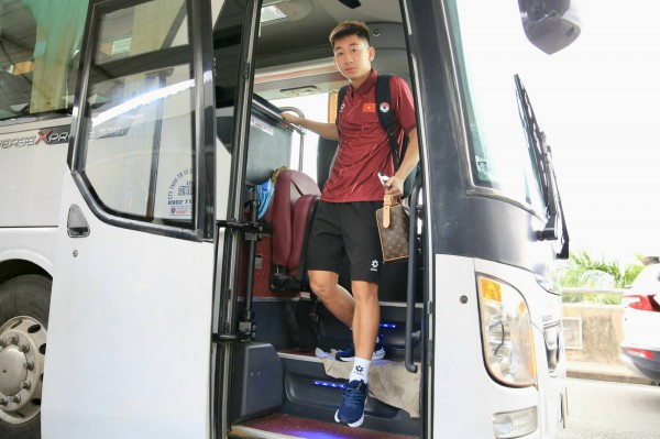 U.23 Việt Nam lên đường dự giải U.23 Đông Nam Á: Quyết mang cúp trở về U.23 Việt Nam lên đường dự giải U.23 Đông Nam Á: Quyết mang cúp trở về