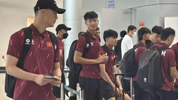 U.23 Việt Nam lên đường dự giải U.23 Đông Nam Á: Quyết mang cúp trở về U.23 Việt Nam lên đường dự giải U.23 Đông Nam Á: Quyết mang cúp trở về