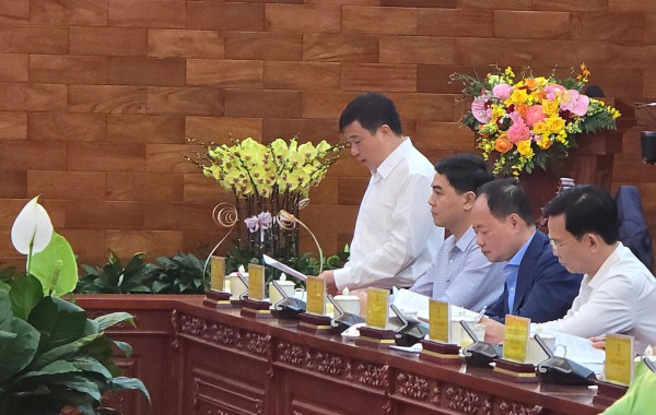 Lâm Đồng phải bố trí cán bộ cấp xã đủ năng lực và có chuyên môn Lâm Đồng phải bố trí cán bộ cấp xã đủ năng lực và có chuyên môn