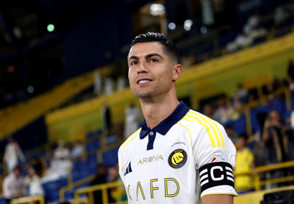 Ronaldo được toàn quyền chọn HLV và cầu thủ cho CLB Al Nassr Ronaldo được toàn quyền chọn HLV và cầu thủ cho CLB Al Nassr