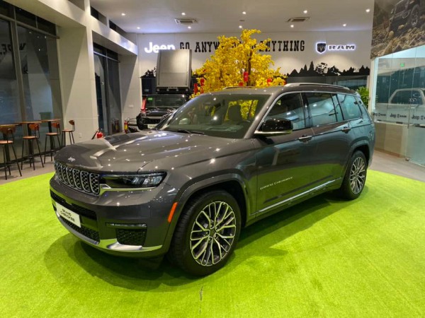 Loạt xe Jeep nhập từ Mỹ giảm giá 'xả hàng', sâu nhất gần 3 tỉ đồng Loạt xe Jeep nhập từ Mỹ giảm giá 'xả hàng', sâu nhất gần 3 tỉ đồng
