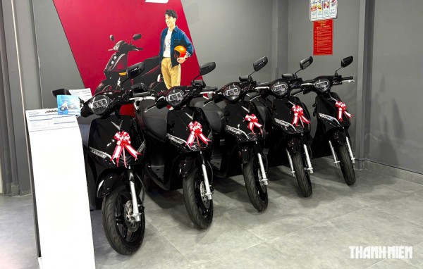 Cấm xe xăng, người Việt có những lựa chọn nào với xe máy điện? Cấm xe xăng, người Việt có những lựa chọn nào với xe máy điện?