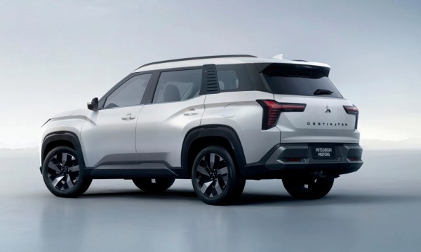Mitsubishi Destinator lộ diện, khả năng 'thế chân' Outlander khi về Việt Nam Mitsubishi Destinator lộ diện, khả năng 'thế chân' Outlander khi về Việt Nam