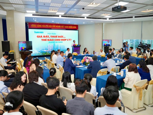 Nóng với giá đất, thuế đất Nóng với giá đất, thuế đất