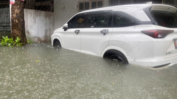 Bão số 3 gây mưa lớn, nhiều nơi ở Thanh Hóa ngập sâu Bão số 3 gây mưa lớn, nhiều nơi ở Thanh Hóa ngập sâu