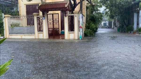 Bão số 3 gây mưa lớn, nhiều nơi ở Thanh Hóa ngập sâu Bão số 3 gây mưa lớn, nhiều nơi ở Thanh Hóa ngập sâu