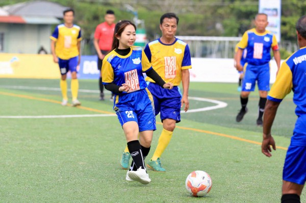 Công Nhậm lập hat-trick, Minh 'nhí' ghi cú đúp tạo kịch tính tại Trường ĐH Đồng Tháp Công Nhậm lập hat-trick, Minh 'nhí' ghi cú đúp tạo kịch tính tại Trường ĐH Đồng Tháp