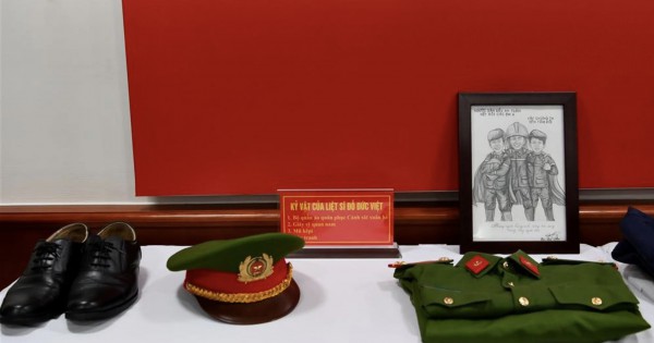 Hy sinh vì cuộc sống bình yên: Đất nước mãi không quên những người anh hùng