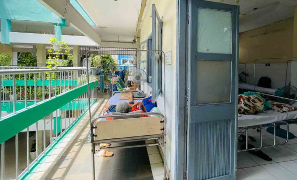 Những bệnh viện thi công ì ạch Những bệnh viện thi công ì ạch