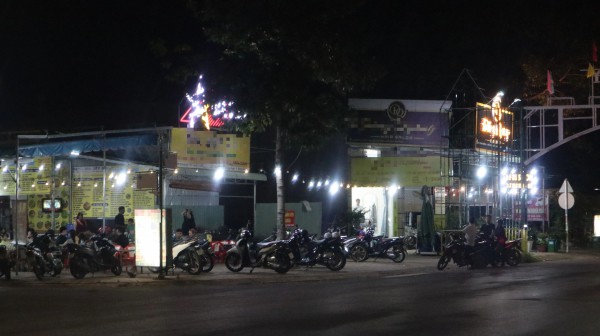 CSGT Đồng Nai hóa trang, 'mật phục' gần quán nhậu xử lý vi phạm nồng độ cồn CSGT Đồng Nai hóa trang, 'mật phục' gần quán nhậu xử lý vi phạm nồng độ cồn