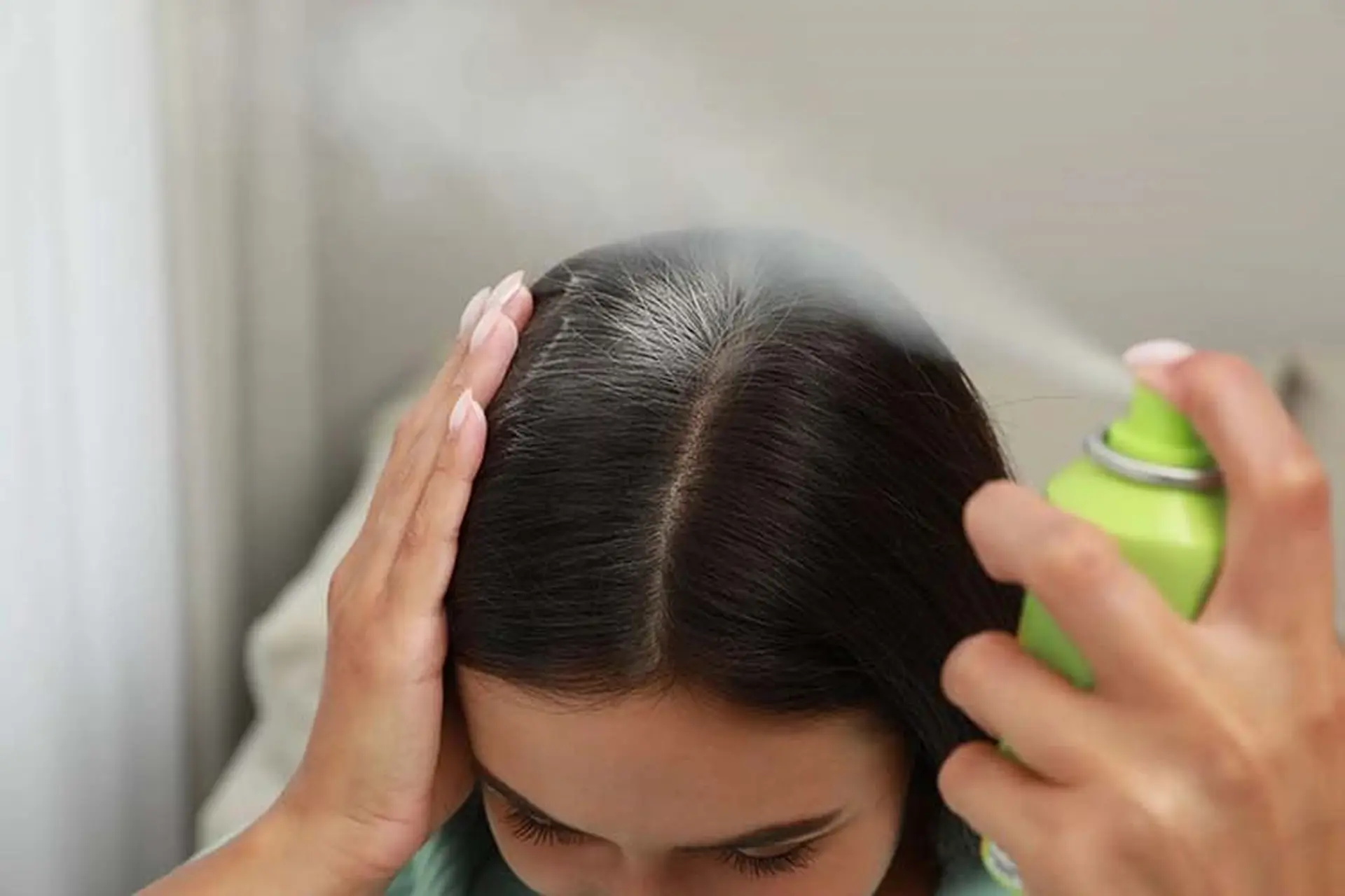 Cách giữ tóc thẳng đẹp sau khi thức dậy