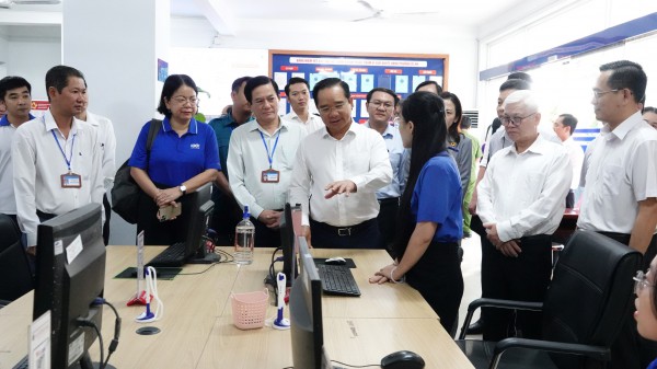 Chủ tịch Nguyễn Văn Được làm việc với phường đông dân nhất TP.HCM