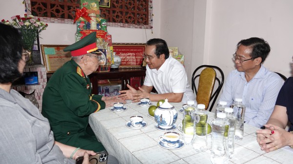 Chủ tịch Nguyễn Văn Được thăm đại tá trải qua 3 cuộc chiến