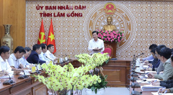 Chủ tịch tỉnh Lâm Đồng yêu cầu tập trung gỡ vướng giải phóng mặt bằng