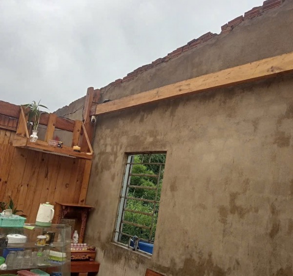 Hoàn lưu bão số 3 gây thiệt hại nặng nề tại miền núi phía tây Quảng Ngãi Hoàn lưu bão số 3 gây thiệt hại nặng nề tại miền núi phía tây Quảng Ngãi