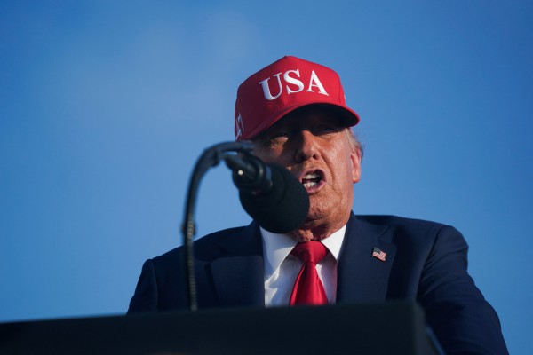 Hôm nay chính quyền Tổng thống Trump bắt đầu thông báo mức thuế cho các đối tác Hôm nay chính quyền Tổng thống Trump bắt đầu thông báo mức thuế cho các đối tác