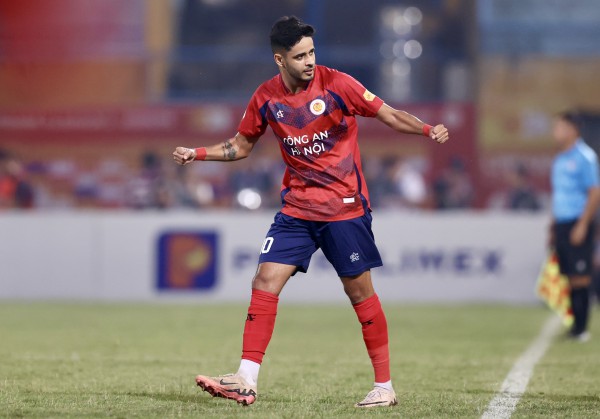 Nuối tiếc xung quanh đội hình tiêu biểu V-League: Giá như...