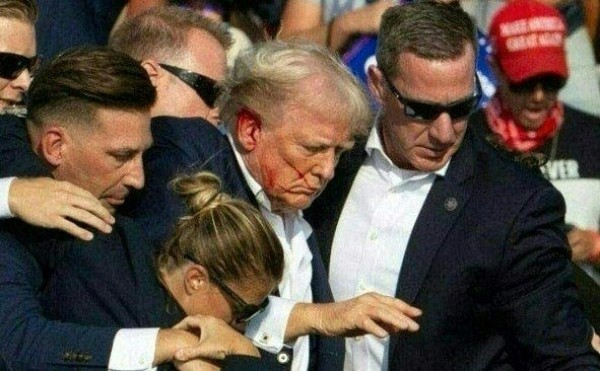 Ông Trump chảy máu nhiều sau khi bị ám sát, trợ lý tưởng trúng nhiều phát đạn Ông Trump chảy máu nhiều sau khi bị ám sát, trợ lý tưởng trúng nhiều phát đạn