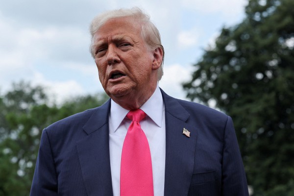 Tổng thống Trump bị suy tĩnh mạch mạn tính