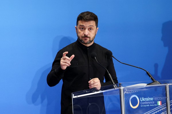Ukraine đề nghị tổ chức đàm phán với Nga Ukraine đề nghị tổ chức đàm phán với Nga
