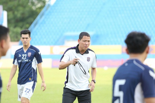 V-League: Cuộc chuyển giao lịch sử có thể giúp bóng đá TP.HCM cất cánh V-League: Cuộc chuyển giao lịch sử có thể giúp bóng đá TP.HCM cất cánh
