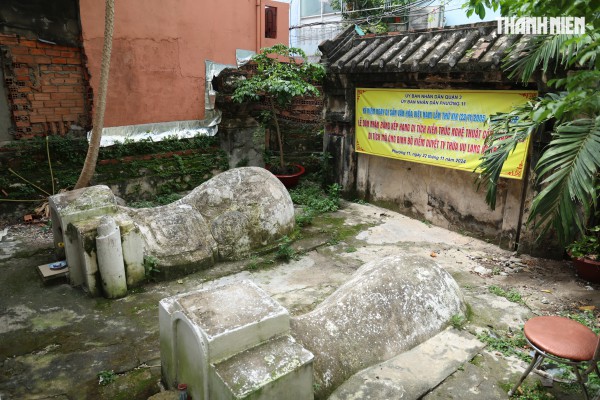 Mộ cổ 169 năm giữa TP.HCM: Vết tích ít ai biết về vị quan triều Nguyễn Mộ cổ 169 năm giữa TP.HCM: Vết tích ít ai biết về vị quan triều Nguyễn