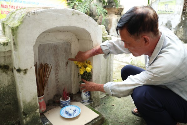 Mộ cổ 169 năm giữa TP.HCM: Vết tích ít ai biết về vị quan triều Nguyễn Mộ cổ 169 năm giữa TP.HCM: Vết tích ít ai biết về vị quan triều Nguyễn