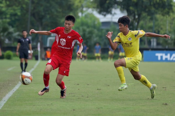 Thua vòng bảng, thắng chung kết: U.15 PVF bảo vệ thành công ngôi vương Thua vòng bảng, thắng chung kết: U.15 PVF bảo vệ thành công ngôi vương