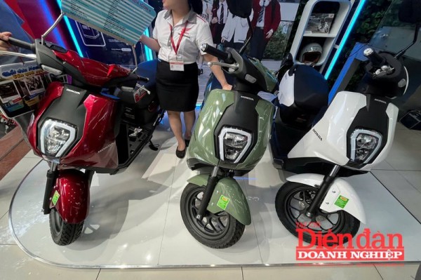 Pin - “trái tim” của xe máy điện và bài toán chi phí sở hữu